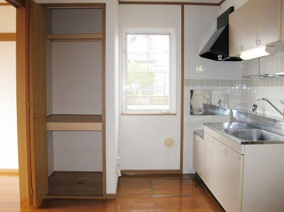 【キッチン】 | モンヴェルジェ | お料理しやすいキッチンです