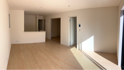 【トイレ】 | リーブルガーデン彦根市高宮町１８期 | シンプルで使いやすいトイレです