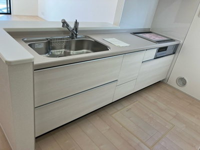 【内観：施工例】 | リーブルガーデン彦根市高宮町１８期 | 同シリーズ