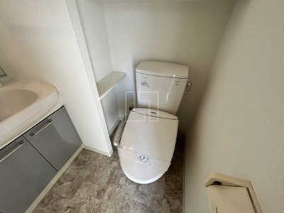 【トイレ】 | ジュネーゼ京町堀パークサイド | ジュネーゼ京町堀パークサイド　温水洗浄便座