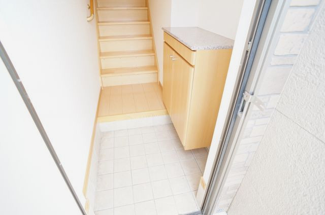 ウエストイリーデⅡの玄関