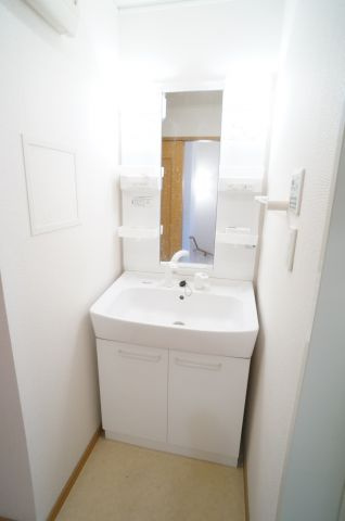 ウエストイリーデⅡの独立洗面台