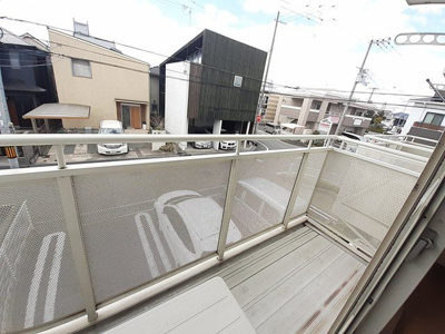 【バルコニー】 | ピュアハウス