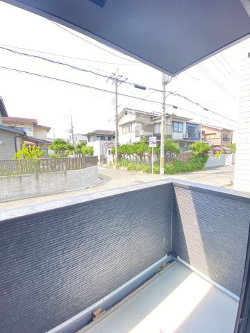 フジパレス吹田正雀のバルコニー