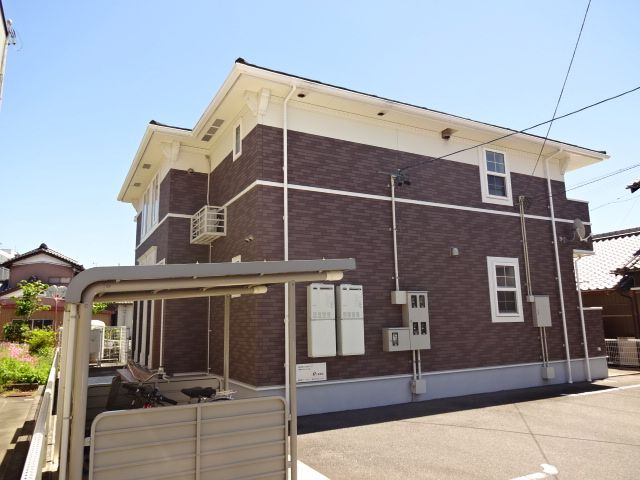 クローバーの外観