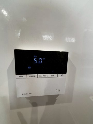 泉佐野市日根野戸建の浴室