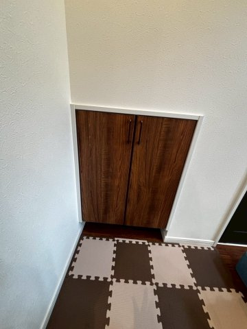 泉佐野市日根野戸建の収納|ロボット掃除機に適した収納です