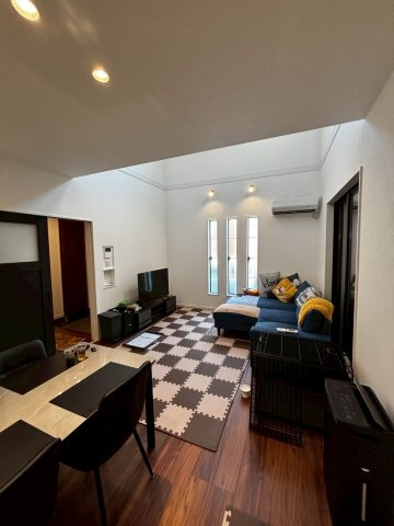 泉佐野市日根野戸建の居間・リビング