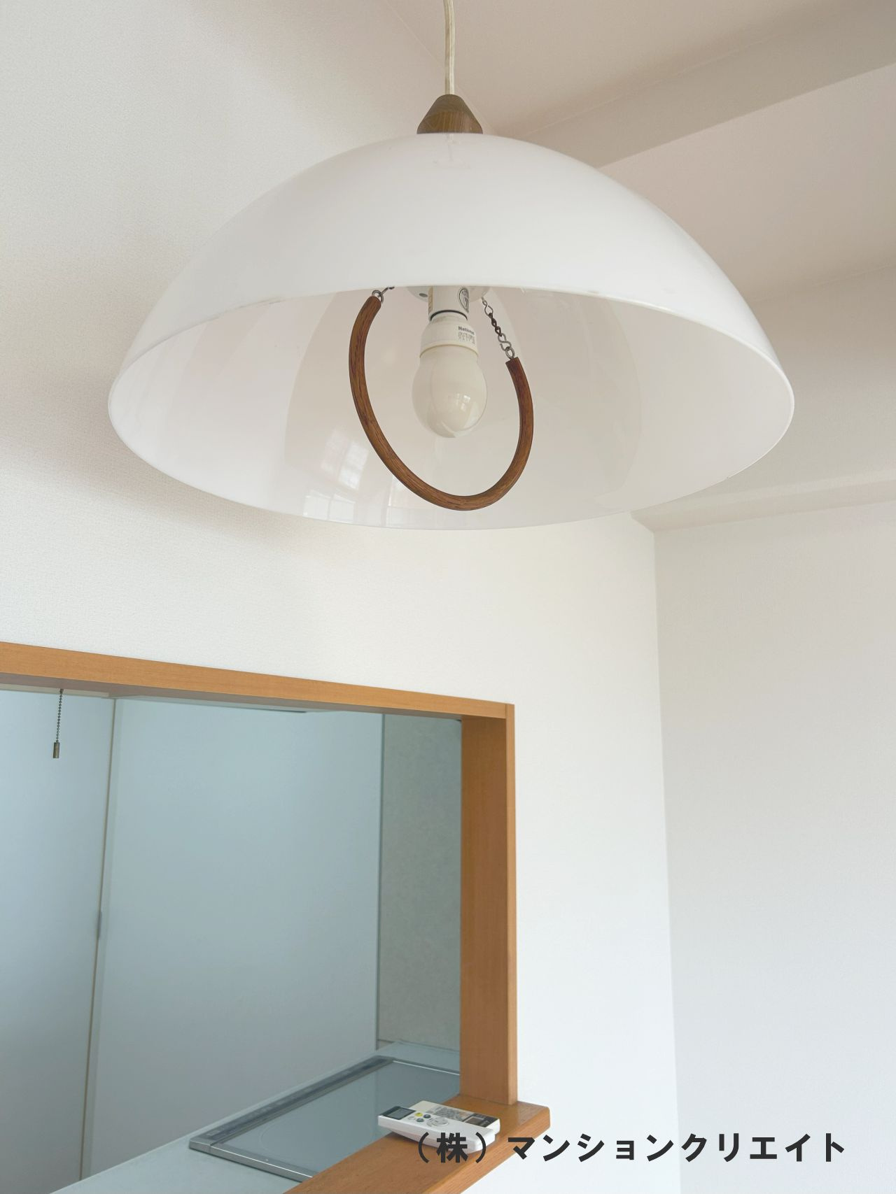 プチアベニュー高木のその他|ダイニングの照明器具も付いています