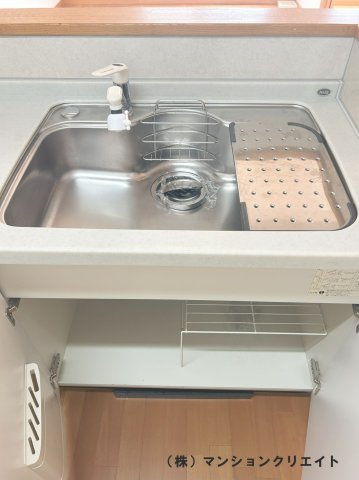 プチアベニュー高木のキッチン|大きなシンク