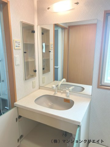 プチアベニュー高木の独立洗面台|システム洗面化粧台