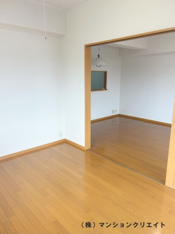 プチアベニュー高木の洋室|洋室6.1帖