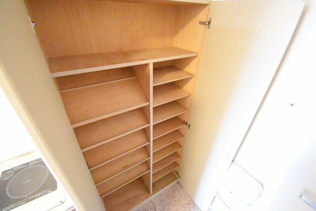 川崎市多摩区登戸の賃貸マンションの収納