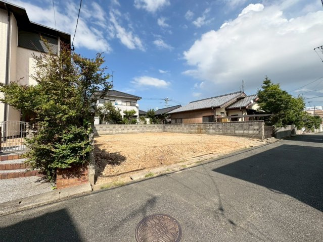 Adoble+ーアドブル＋小倉南区湯川新町4丁目6期　【小倉南区　新築戸建て】の外観|現地撮影　2025,9,16　Adoble+ーアドブル＋小倉南区湯川新町4丁目6期　【小倉南区　新築戸建て】