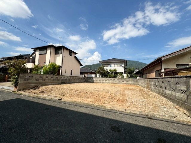 Adoble+ーアドブル＋小倉南区湯川新町4丁目6期　【小倉南区　新築戸建て】の外観|現地撮影　2025,9,16　Adoble+ーアドブル＋小倉南区湯川新町4丁目6期　【小倉南区　新築戸建て】