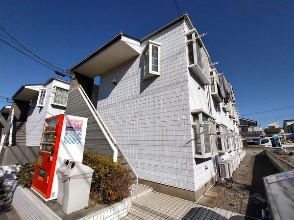 サンアベニューAの外観