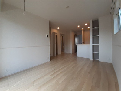 【居間・リビング】 | プルミエルＢ | ゆったり過ごせるリビングです