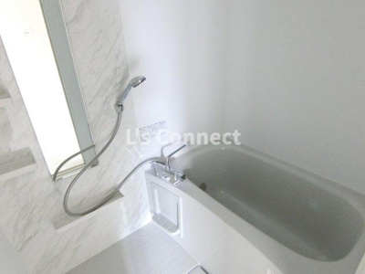 【浴室】 | Prendre | 追焚き、浴室乾燥付きのお風呂。