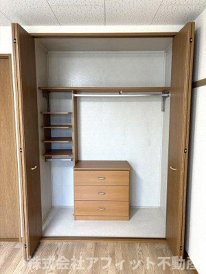 【収納】 | メゾン・ド・ブラン旭 | クローゼット　