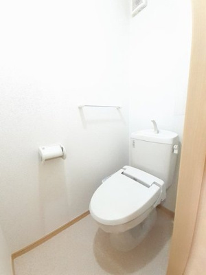 【トイレ】 | ラッフィナート | コンパクトで使いやすいトイレです