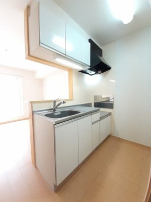 【キッチン】 | ラッフィナート | キッチンです