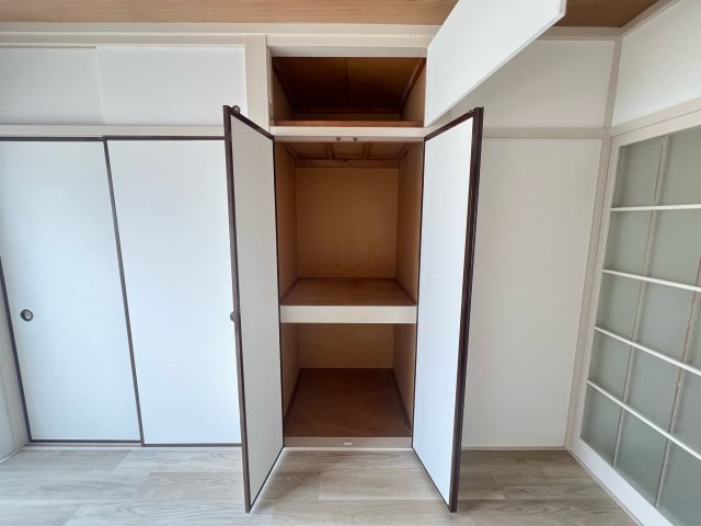 ハイツホワイトの収納|ちょっとした収納スペースも充実しています
