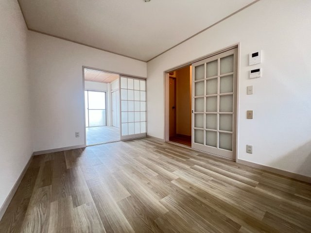 ハイツホワイトの居間・リビング|ゆったりとしたリビングです