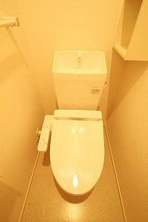 【トイレ】 | Ｍａｒｖｅｌｏｕｓ | コンパクトで使いやすいトイレです