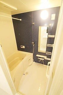 【浴室】 | Ｍａｒｖｅｌｏｕｓ | コンパクトで使いやすいお風呂です