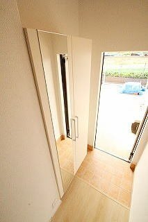 【玄関】 | Ｍａｒｖｅｌｏｕｓ | 収納もある玄関です