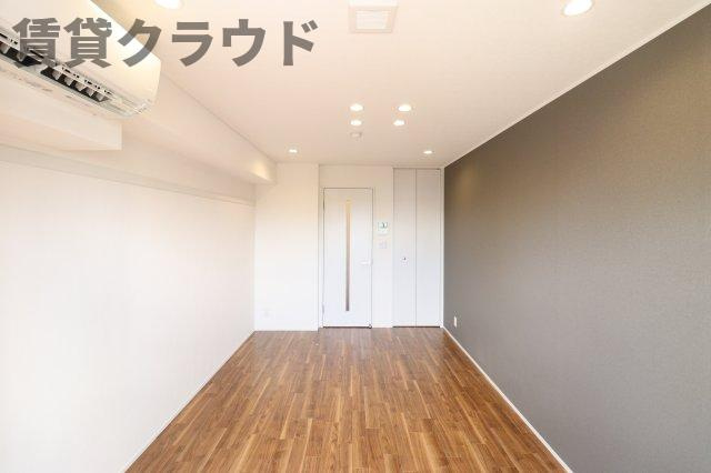 ビューノ陽光の居間・リビング|アクセントクロスのおしゃれなお部屋☆