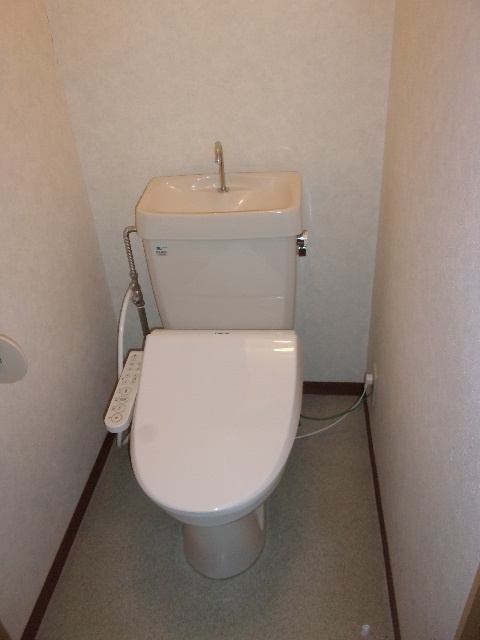 ジュネスノーブルのトイレ