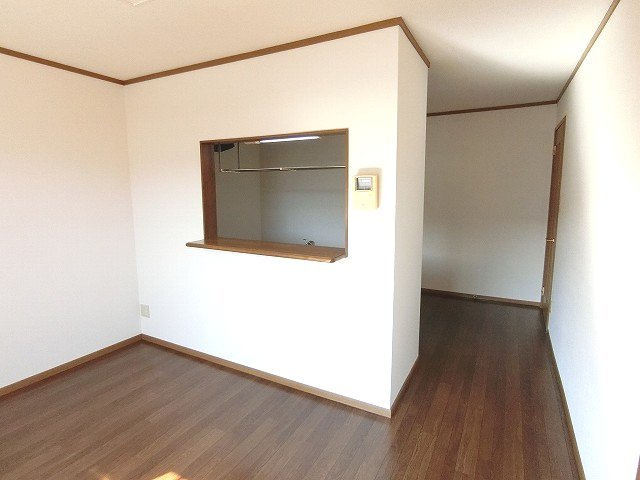 プラムフィールドＢの居間・リビング