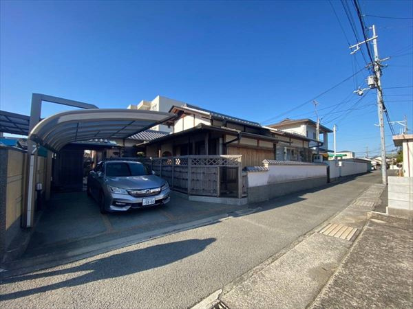 和歌山市船所の中古一戸建のその他|【駐車場】
２台駐車可能です