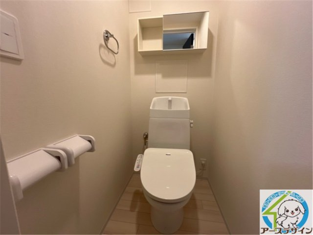 ジェダイトのトイレ|パース写真