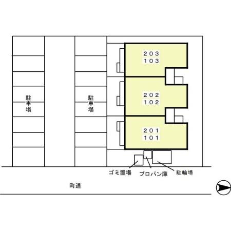 グレースハイム六の坪の駐車場