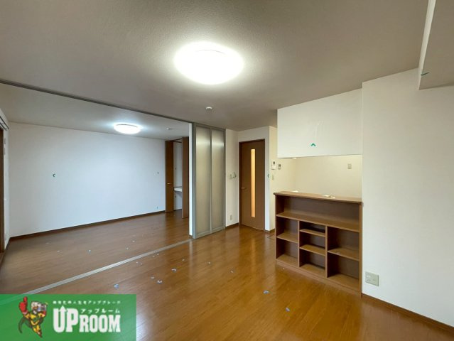 グレースハイム六の坪の居間・リビング