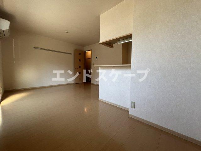 アージュ　Ⅲの居間・リビング|高崎、前橋のお部屋探しはエンドスケープまで！お客様の理想お聞かせ下さい♪