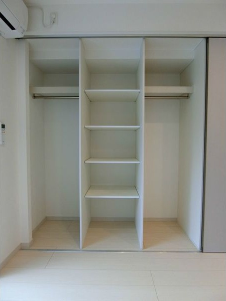 リブリ・汐路の収納