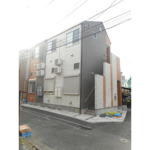 Ｔｈｒｅｅ　ｆｏｒｅｓｔ　西巣鴨の外観