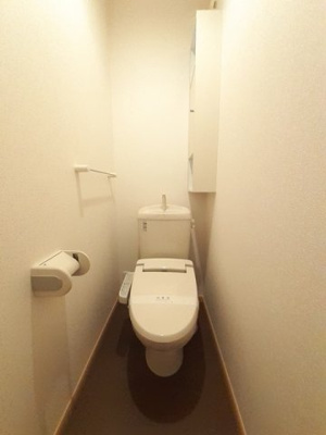 【トイレ】 | プリマ・ヴェーラ | ゆったりとした空間のトイレです