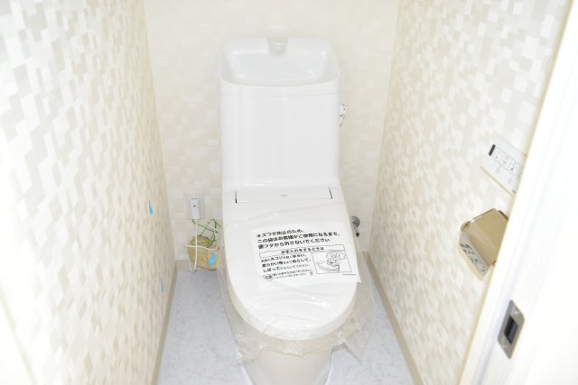 府中市住吉町２丁目の中古マンションのトイレ
