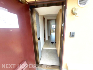 【玄関】 | ろうきん若王寺コーポ | 玄関から室内です♪