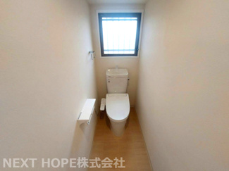 【トイレ】 | ろうきん若王寺コーポ | 新品のトイレです♪水廻り全てが新品で気持ちよくご入居していただけます！！