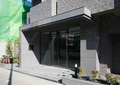 【エントランス】 | ルーブル大鳥居参番館