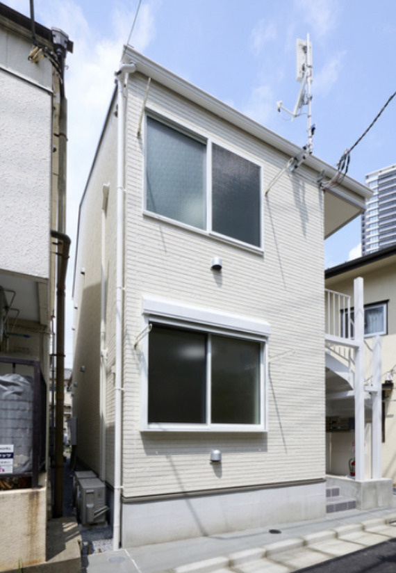 ラプラス南池袋のエントランス