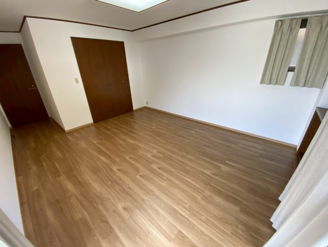 ペアドルチェ六甲の居間・リビング