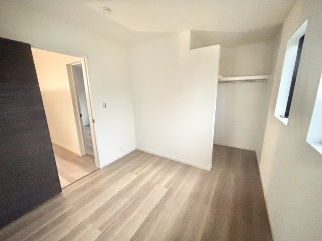 【仲介手数料無料／あま市】リーブルファイン　あま市七宝町川部第5　全3棟　新築戸建　2号棟の洋室