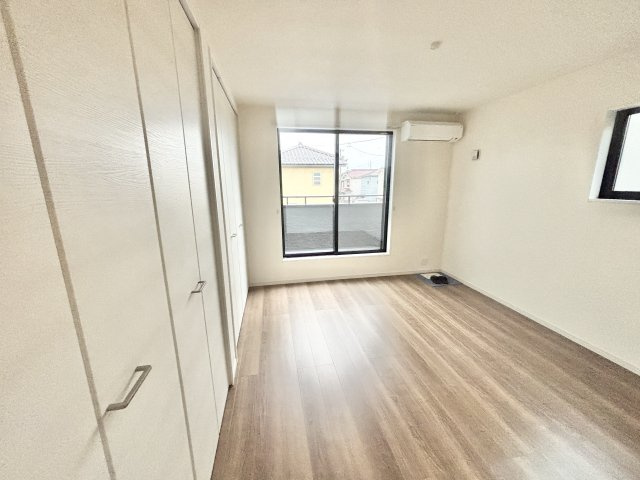 【仲介手数料無料／あま市】リーブルファイン　あま市七宝町川部第5　全3棟　新築戸建　2号棟の洋室