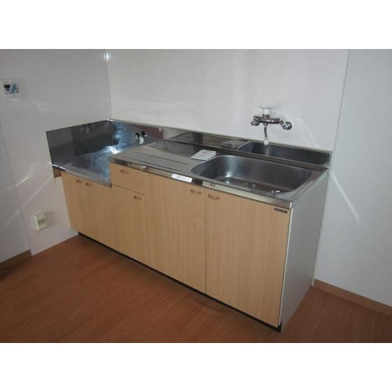 GREEN VIEWのキッチン|コンパクトなキッチンで掃除もラクラク